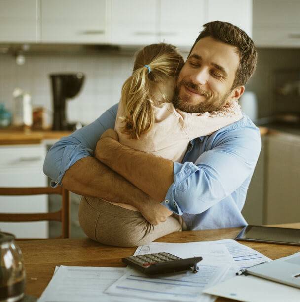 Las tarifas de Luz que se adaptan a tus necesidades tanto si estas todo el día en casa como si estas todo el día fuera. 